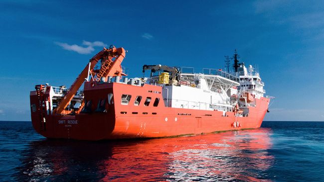MV Swift Rescue Singapore Helps Find KRI Nanggala-402 Submarine